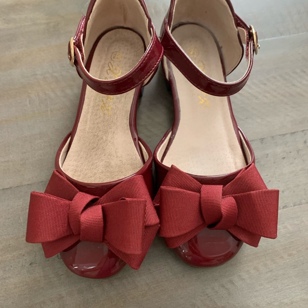 Burgundy dress shoes